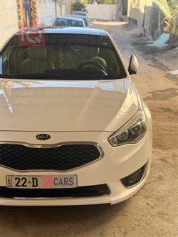 كيا كادينزا